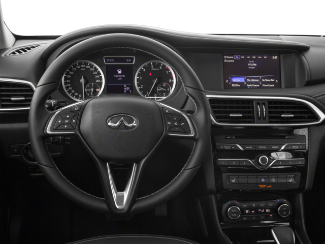 2018 INFINITI QX30 LUXE