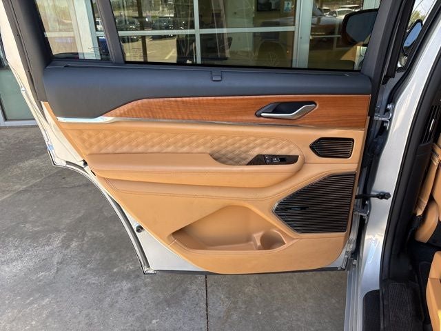 2021 Jeep Grand Cherokee L Summit