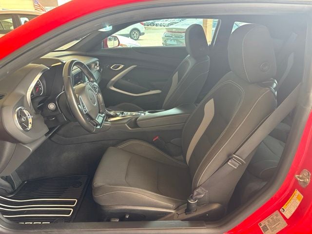 2019 Chevrolet Camaro 1LS