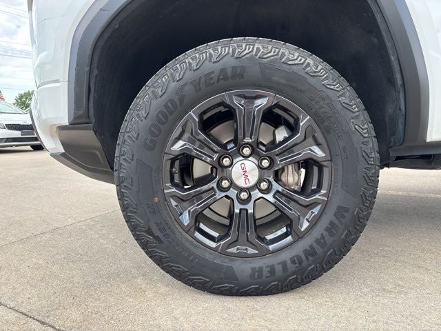 2024 GMC Canyon Elevation