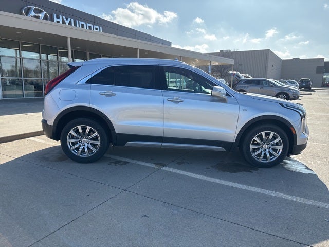 2021 Cadillac XT4 Premium Luxury