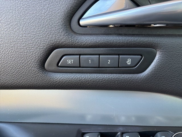 2021 Cadillac XT4 Premium Luxury