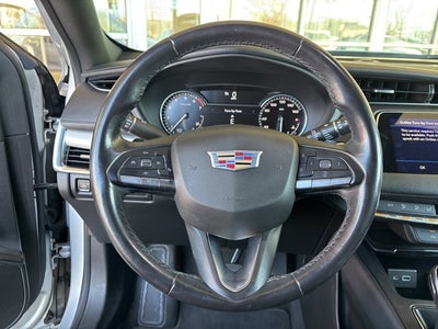 2021 Cadillac XT4 Premium Luxury
