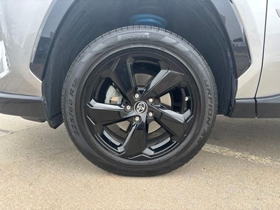 2019 Toyota RAV4 Hybrid XSE