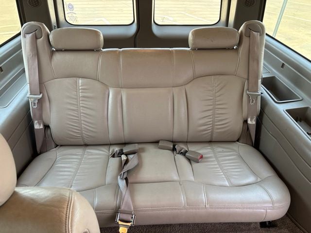 2001 Chevrolet Suburban 1500 LS