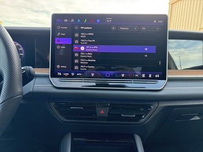 2025 Volkswagen Tiguan 2.0T SEL R-Line