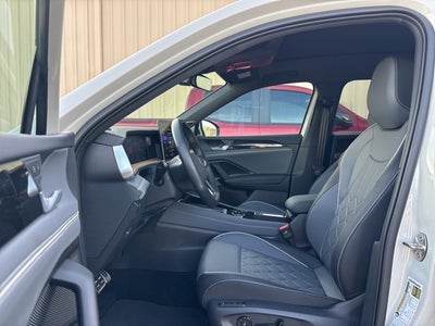 2025 Volkswagen Tiguan 2.0T SEL R-Line