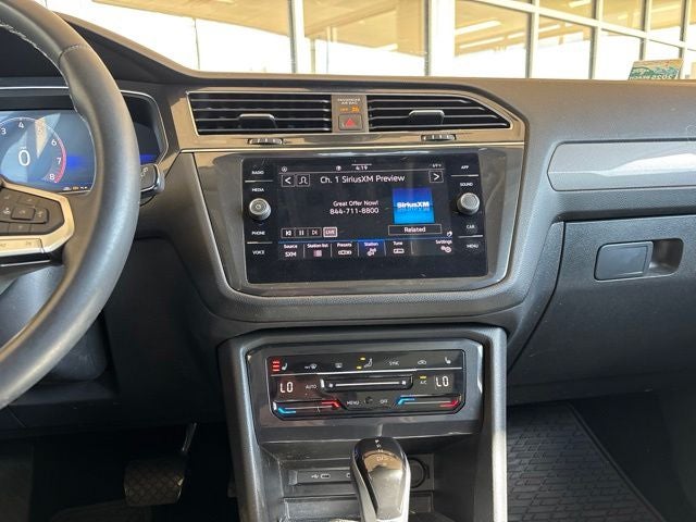 2023 Volkswagen Tiguan 2.0T SE