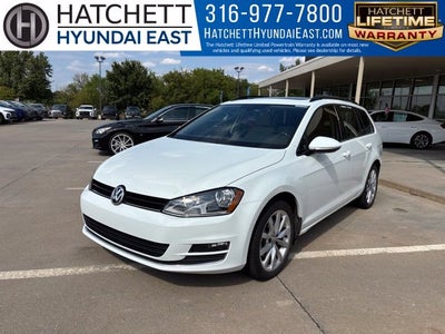 2017 Volkswagen Golf SportWagen S