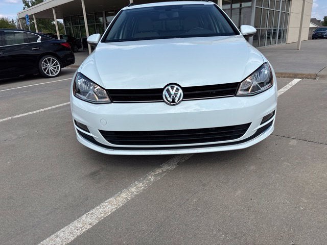 2017 Volkswagen Golf SportWagen S