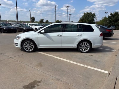 2017 Volkswagen Golf SportWagen S