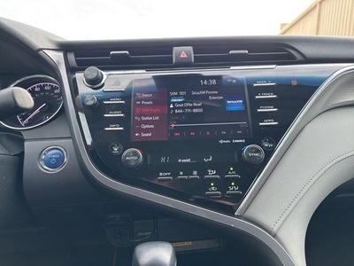 2018 Toyota Camry Hybrid SE