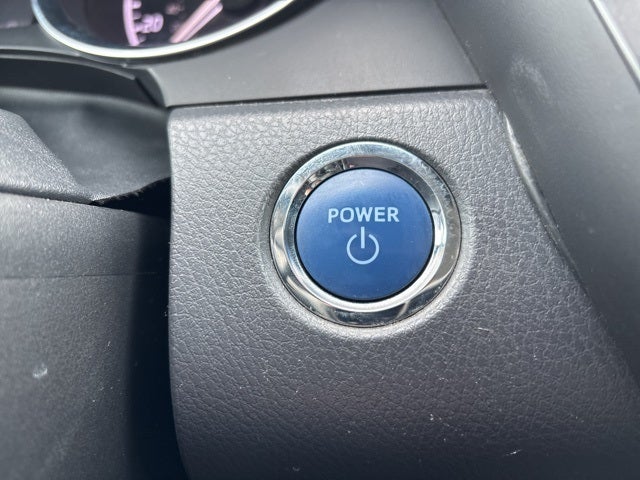 2018 Toyota Camry Hybrid SE