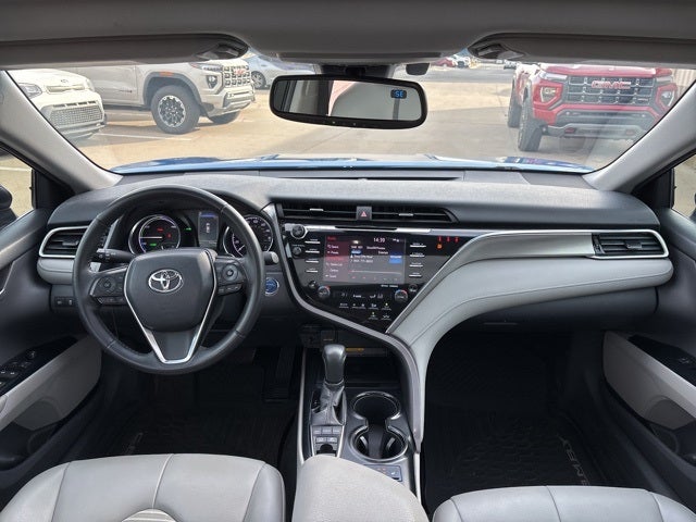 2018 Toyota Camry Hybrid SE