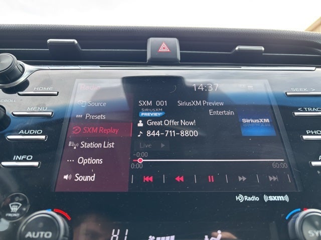 2018 Toyota Camry Hybrid SE