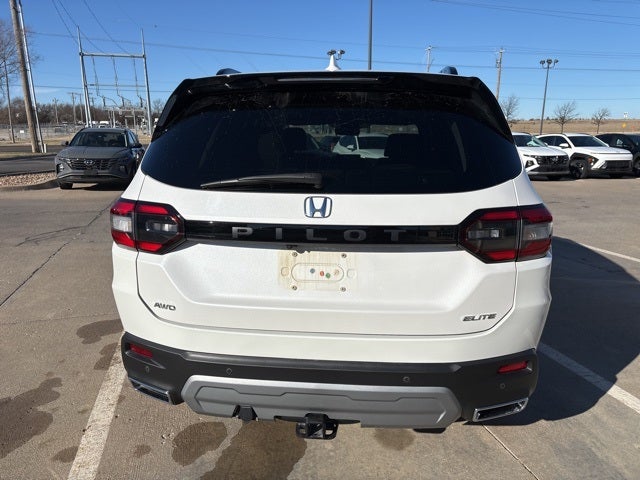 2023 Honda Pilot Elite