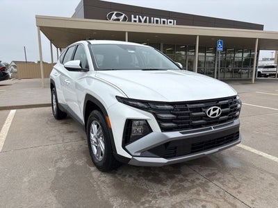 2026 Hyundai TUCSON SE