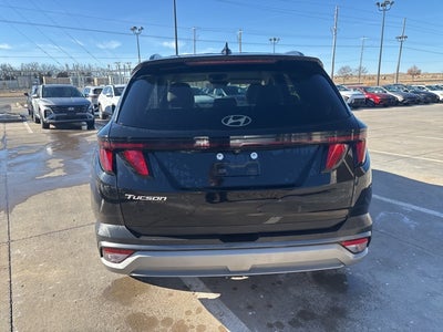 2025 Hyundai TUCSON SEL