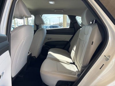 2025 Hyundai TUCSON SEL