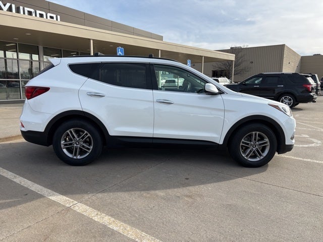 2017 Hyundai SANTA FE SPORT 2.4 Base
