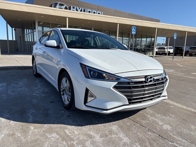 2020 Hyundai ELANTRA SEL