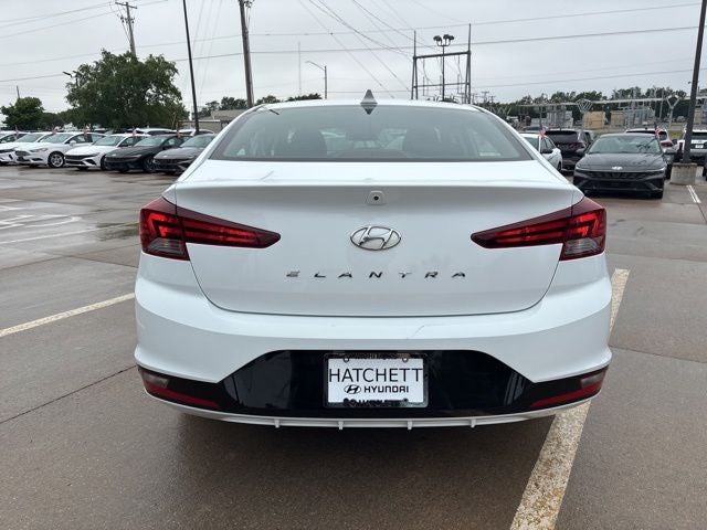2019 Hyundai ELANTRA SEL