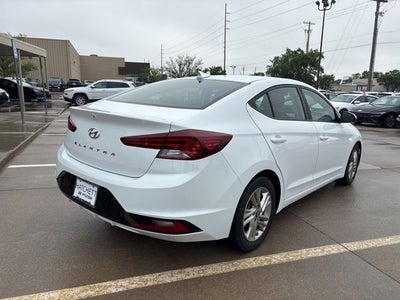 2019 Hyundai ELANTRA SEL