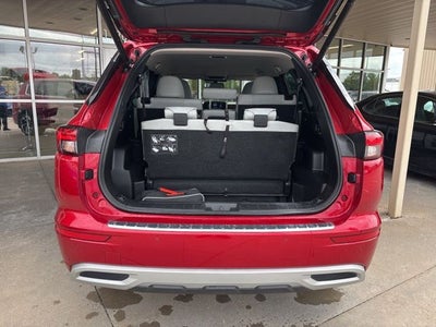 2023 Mitsubishi Outlander PHEV SEL