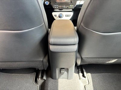 2017 Toyota Prius Three Touring