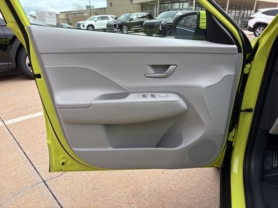 2024 Hyundai KONA SEL