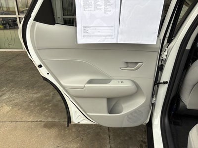 2025 Hyundai KONA SEL