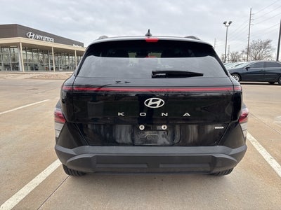 2025 Hyundai KONA SEL