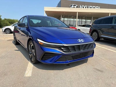 2025 Hyundai ELANTRA SEL Sport