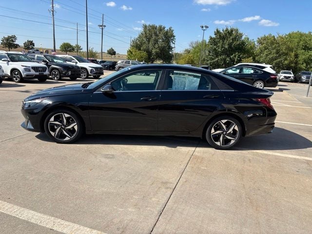 2023 Hyundai ELANTRA HYBRID Limited