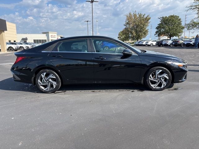 2025 Hyundai ELANTRA HYBRID Limited