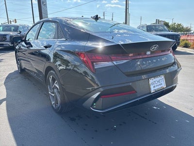 2025 Hyundai ELANTRA HYBRID Limited