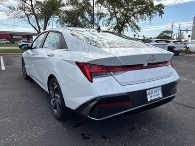 2025 Hyundai ELANTRA HYBRID Limited