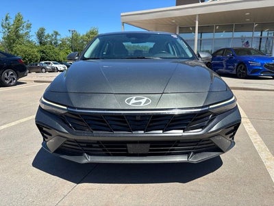 2024 Hyundai ELANTRA Limited
