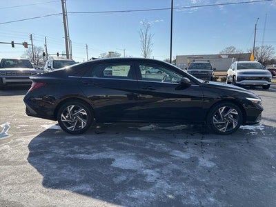 2026 Hyundai ELANTRA Limited