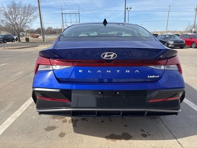 2025 Hyundai ELANTRA Limited