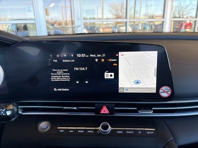 2025 Hyundai ELANTRA SEL Convenience