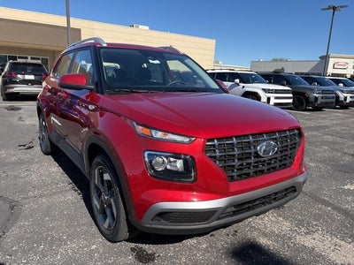 2025 Hyundai VENUE SEL
