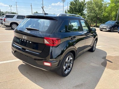2023 Hyundai VENUE SEL