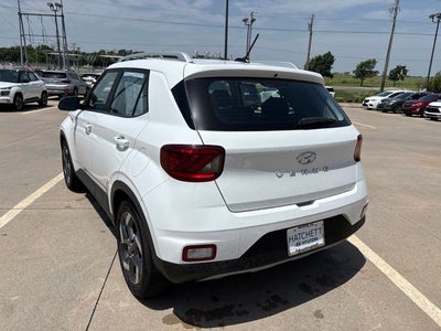 2025 Hyundai VENUE SEL