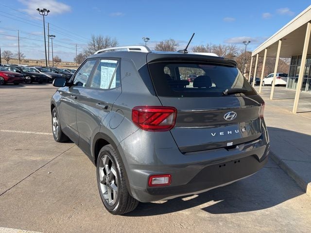 2025 Hyundai VENUE SEL