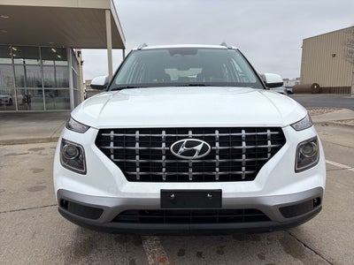 2025 Hyundai VENUE SEL