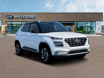 2026 Hyundai VENUE SEL W/Two-Tone Roof