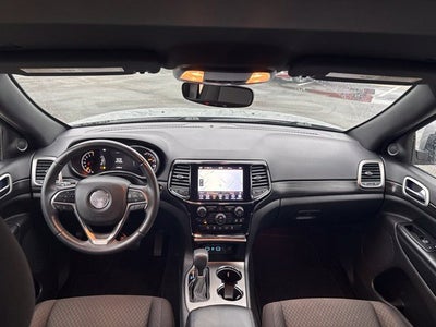 2019 Jeep Grand Cherokee Laredo E