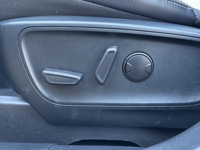 2022 Ford Escape Titanium Hybrid