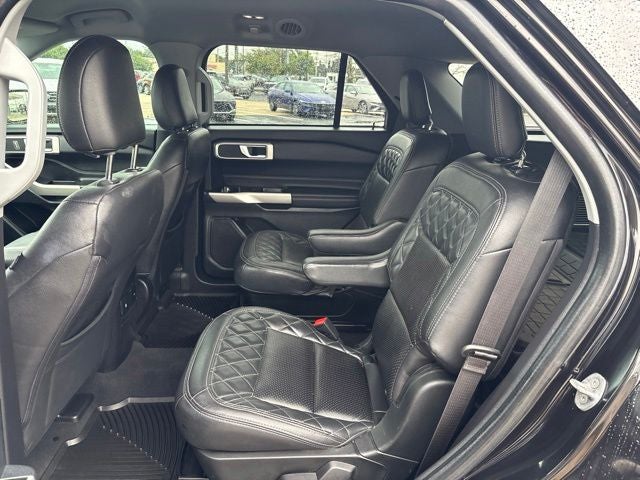 2022 Ford Explorer XLT - Photo 5